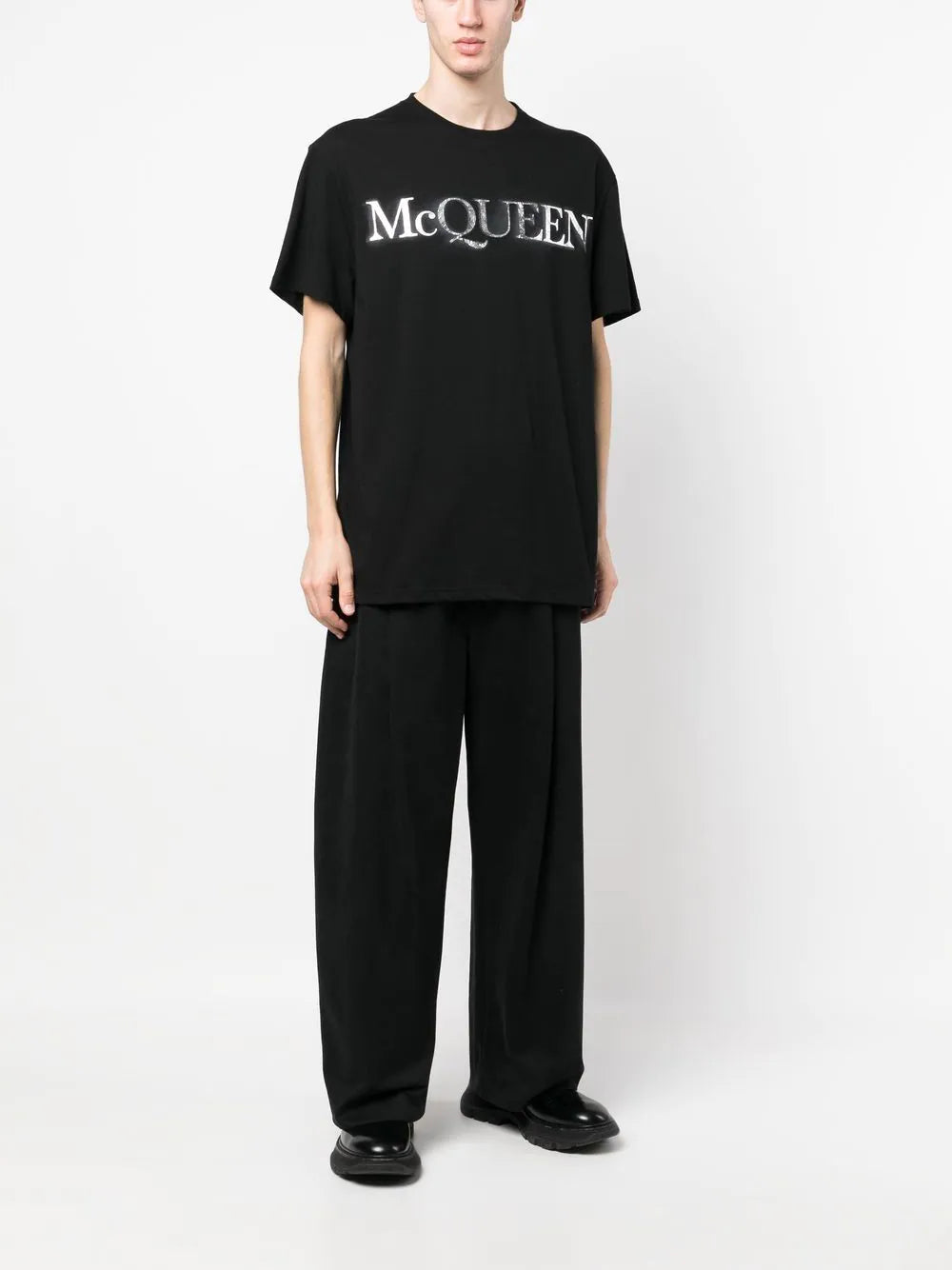 Alexander McQueen Spray Crush Logo Print T-Shirt in Black